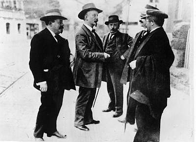 SPD-MdR Philipp Scheidemann; SPD-Vorsitzender Friedrich Ebert; SPD-Vorsitzender Hugo Haase
