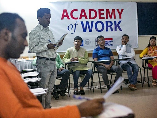FES eröffnet "Akademie der Arbeit" in Bangladesch