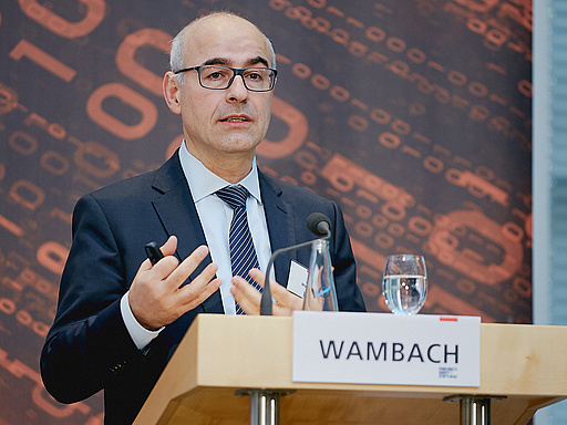 Achim Wambach